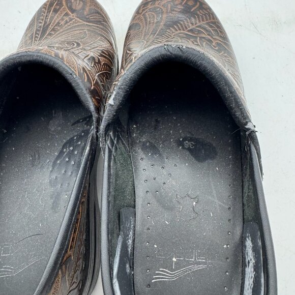 Dansko Professional Brown Embossed Leather Tooled Slip On Clogs Size 38 (US 7.5) - Picture 3 of 5